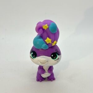 Harga Blume Petal Pets Purple and Blue Toy Figure